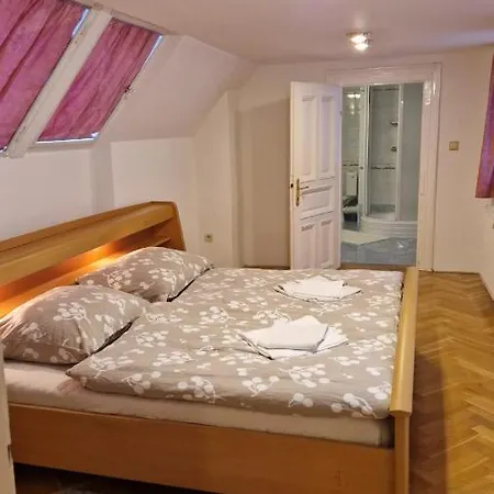 Old Town Апартаменты